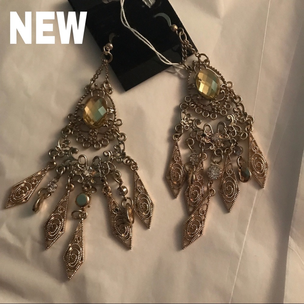 New Gold Fashion Chandelier Earrings